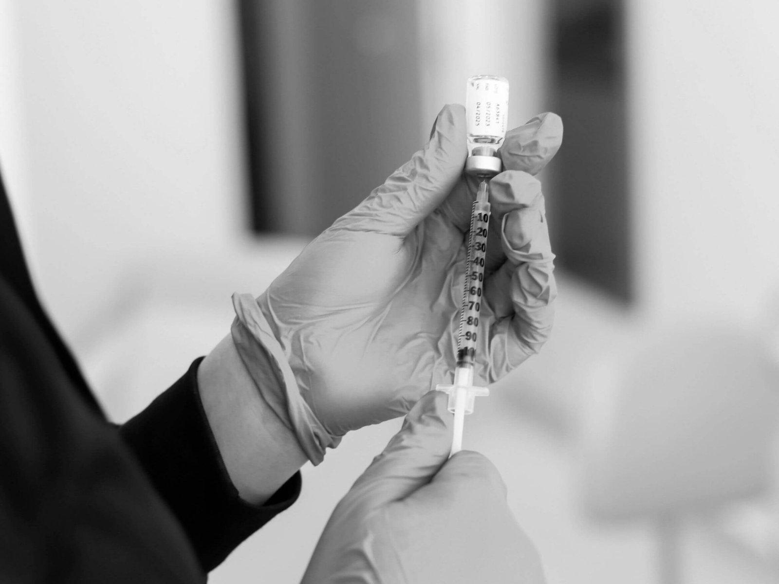 6 dra-teresa-cordero-medicina-estetica-cirugia-facial-armonizacion-calidad-piel-huelva